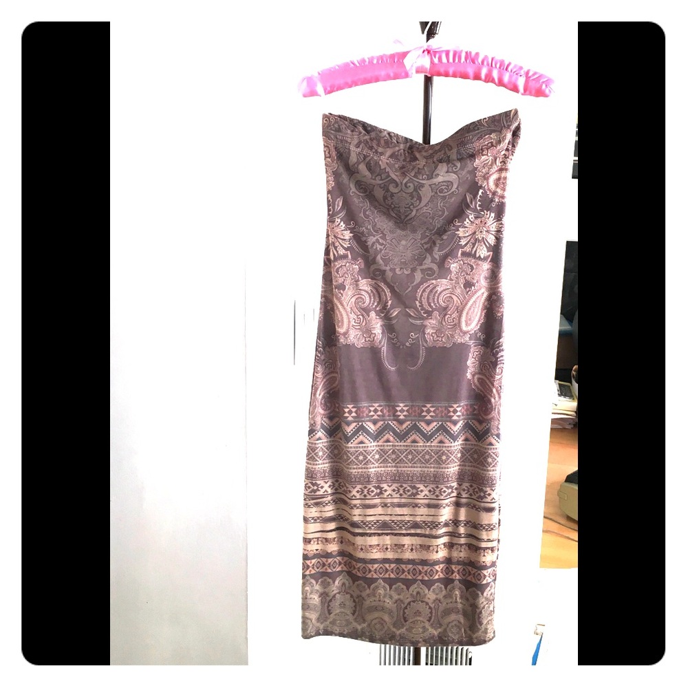 NEW Baroque Designed Sleeveless Dress